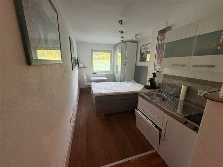 Kochnische mit Sp�lmaschine (2) Ellmau Wohnung Ellmau am Golfplatz, kleines und schickes Zimmer, Kochnische, Duschbad-WC und S�d-Westbalkon!