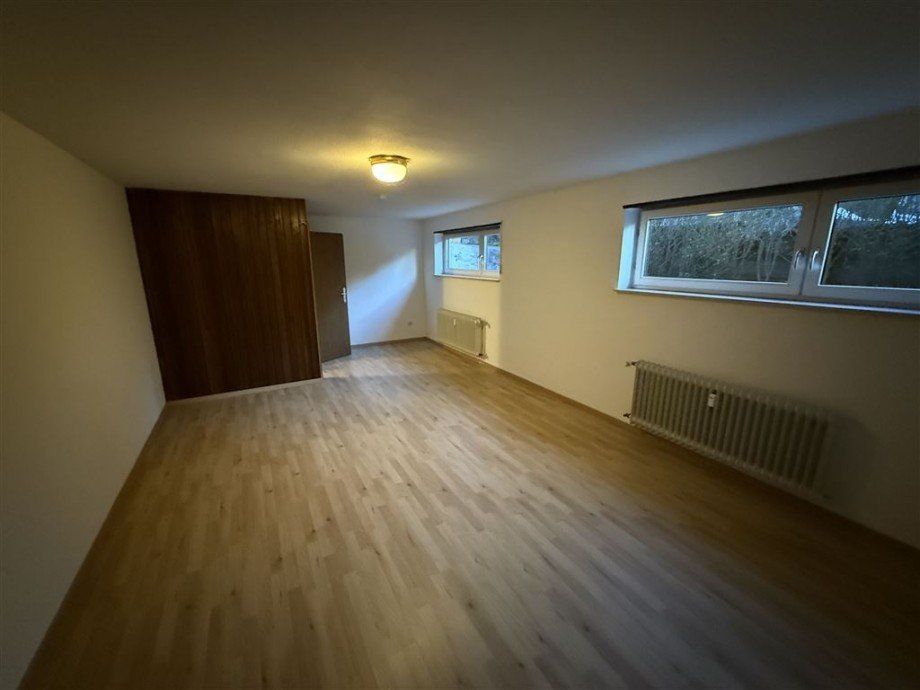 UG Zimmer 1 Bild 2 Doppelhaush�lfte Kaiserslautern